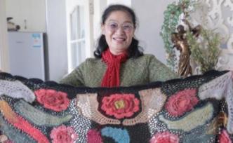 杭州70歲阿姨成針織界"網(wǎng)紅" ，平均每天織10小時