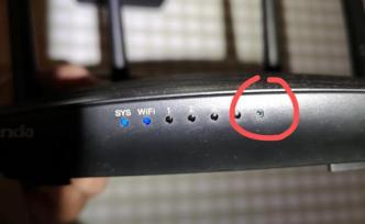 路由器竟装有隐藏摄像头！游客青岛民宿上演教科书式反偷拍