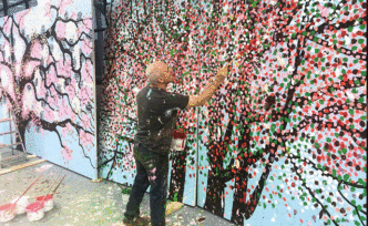 一周藝術(shù)人物|因?yàn)闄鸦?，達(dá)明·赫斯特告別助手“逃避黑暗”