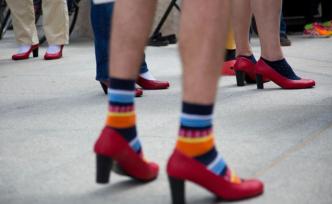 營銷號主導(dǎo)下的社交媒體：快速增長與被收割的泛女權(quán)話語空間