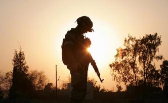 美媒稱美方截獲“伊朗擬攻擊駐中東美軍”情報，美已增派航母