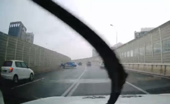 碰擦、變道、超車……“無證男”駕克隆車在高架狂飆終獲刑