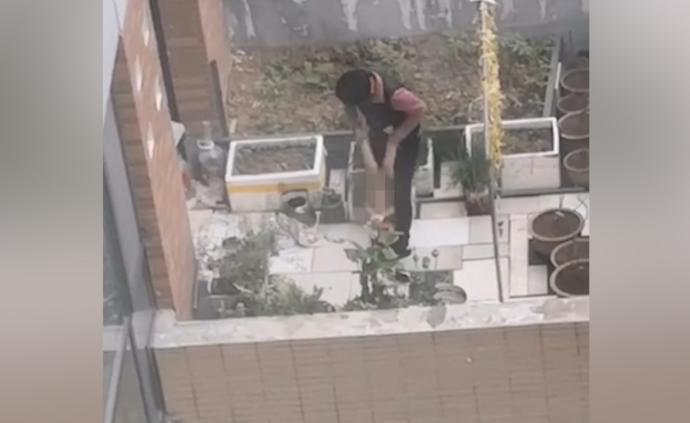 裸身幼童被母親捆綁毆打，警方通報(bào)已教育