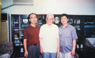 母校河南大學(xué)刊文悼念校友袁寶華：他在此走上職業(yè)革命道路