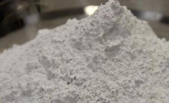 天津海关首次查获181.5吨固体废料：冒充“干粉腻子粉”