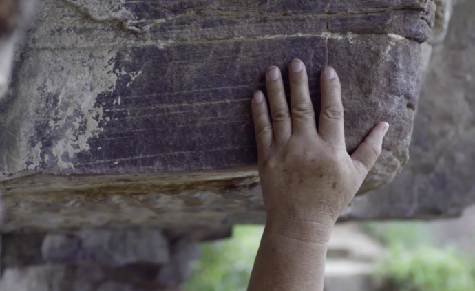 絕壁上的天路：郭亮村村民用雙手創(chuàng)造傳奇