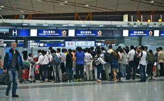 馬上評｜機票超售是行業(yè)慣例，但事后處置不能再拖后腿