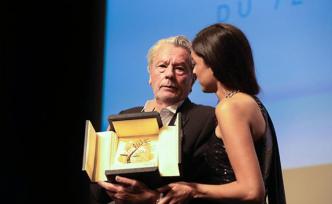 阿蘭·德龍：我從來(lái)就不是在表演，一直都在做我自己