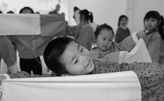 小黃梅戲迷：練習不分春秋寒暑，傳承非遺