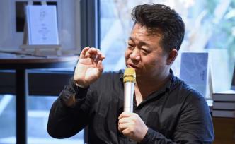 如何潛水、抓鱷魚和攀登雪峰？邱華棟這本小說講的是“生存”