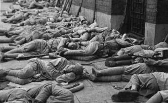 口述丨獨(dú)家披露“解放軍露宿街頭”照片拍攝始末