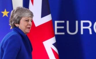 不滿特雷莎·梅新脫歐協(xié)議，英國下議院領(lǐng)袖宣布辭職