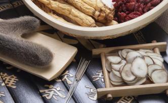 网店售卖中草药乱象调查：大多没有从业资格，以秘方等为噱头