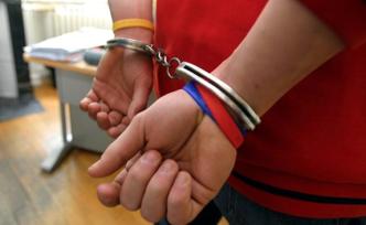高縣通報“男子鄉(xiāng)政府行兇”：2人被潑硫酸受傷，1人被打死