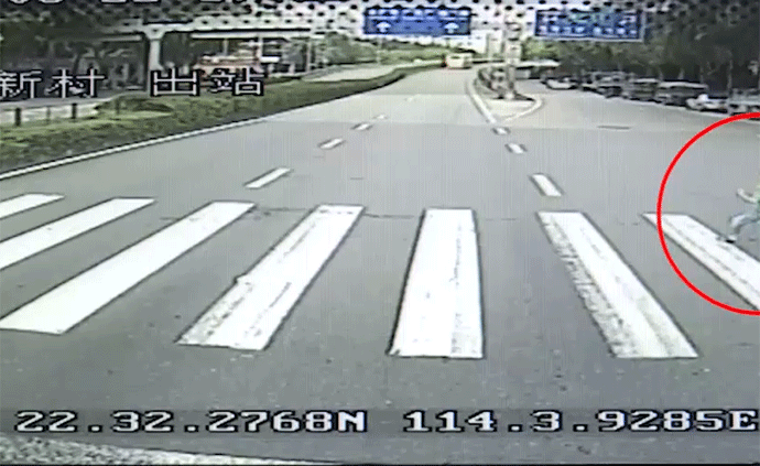 女司機駕共享汽車撞傷男童逃逸：趕高鐵
