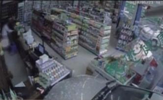 女司機油門當剎車，撞碎藥店門直懟柜臺