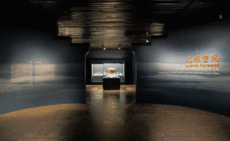 现场｜何谓“空白期”瓷器？上博呈现十五世纪中期景德镇瓷器