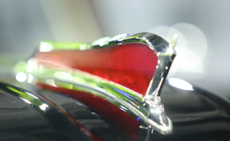 中外老爺車在滬亮相，獲獎紅旗車最為惹眼