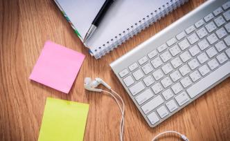 精品課程1元就賣？在線教育吁構(gòu)建行業(yè)“版權(quán)護(hù)城河”