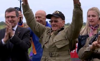 諾曼底登陸75周年，97歲老兵故地跳傘