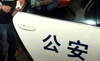 廣西岑溪一男子因瑣事砍死父親，怕事情敗露又將母親殺害