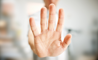 永州零陵區(qū)回應“法師為高考學子祈?！保簜€體戶發(fā)起，已叫停