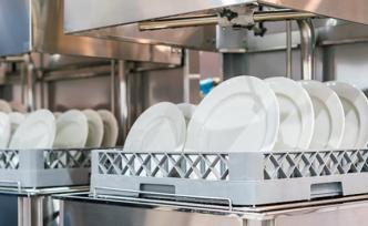 中消协报告：家用洗碗机耗水明显少于手洗，也节省了时间