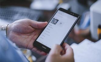 上海浦東民警有一款A(yù)PP，報(bào)修道路交通安全隱患只要1分鐘