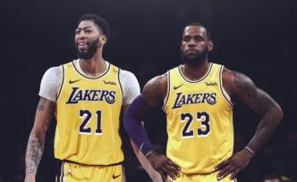 戴維斯終于去湖人聯(lián)手勒布朗，鵜鶘為啥四個月后卻松口了？