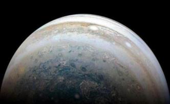 “木衛(wèi)二”上發(fā)現(xiàn)食鹽特征，其地下海洋或比想像更像地球海洋