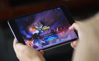 團(tuán)伙以代練為幌子騙取游戲玩家賬號(hào)，向其親友詐騙23萬余元