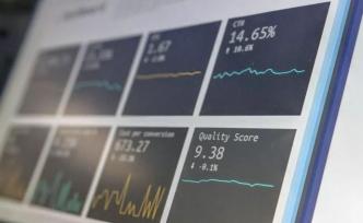 我的卵巢長了一顆八公分的瘤，而我過去卻對此一無所知