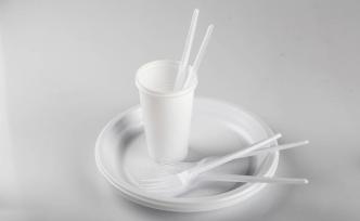 7月1日起，上海餐飲服務(wù)者不得主動(dòng)提供這四類一次性餐具