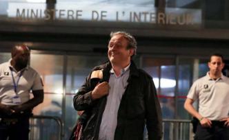 拘留15小時(shí)獲釋?zhuān)绽倌嵛⑿邮懿稍L(fǎng)