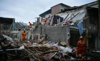 四川长宁震区今夜有明显降雨，需防范次生灾害和雷电