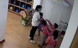幼師粗暴對(duì)待幼兒，含副園長的女兒