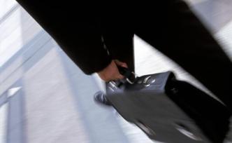 海南省紀委常委符鳴擬任陵水縣委書記