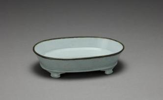 臺北故宮一次展13件汝窯瓷器，院方稱要“看好看滿”