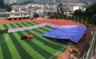 “操场埋尸案”逝者家属律师：家属情绪崩溃，只望查明真相