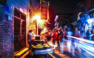 在出現(xiàn)在神秘午夜的“鬼市”，能淘到些啥寶貝？