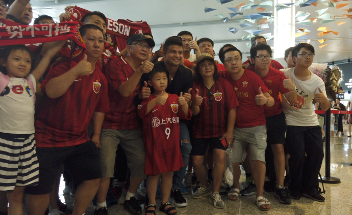 含淚告別，埃爾克森記下上海的美好