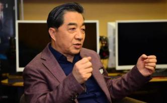 67岁局座张召忠，如何“俘虏”年轻人？