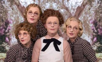 自拍狂和coser們往后稍稍，這里是你們的前輩辛迪·舍曼