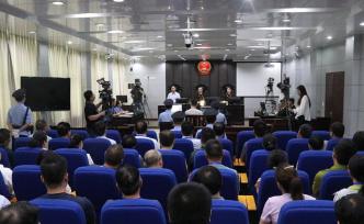 法治课｜“20年后拦路打老师案”中的道德与法律