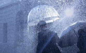 六盤水市公安局副調(diào)研員馬耀輝和水城經(jīng)開區(qū)政委漆龍同日被查