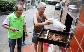 垃圾分類大哉問⑥｜從一袋扔到除袋扔：濕垃圾為何要除袋投放