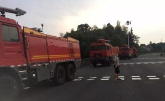 物流公司員工駕尚未列裝車輛冒充軍車，要求高速免費被識破