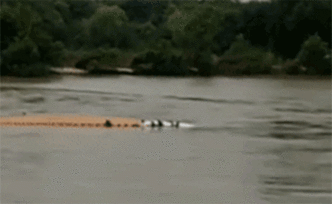 湖南長沙縣瀏陽河龍舟傾覆兩人失蹤，多方正緊急搜救