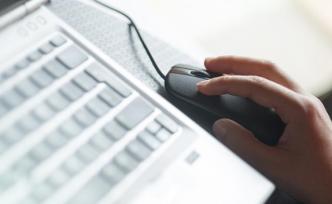 社旗回應“官微連發(fā)領(lǐng)導相關(guān)內(nèi)容”：太不嚴肅，已批評責任人