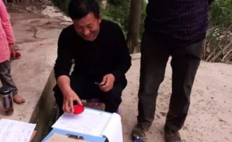 意外觸電，貴州銅仁駐村第一書記文偉紅犧牲在脫貧攻堅一線